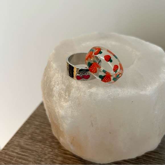 Set of 2 - Cute Fruits Rings! Cherry and Strawberry - Picture 8 of 14